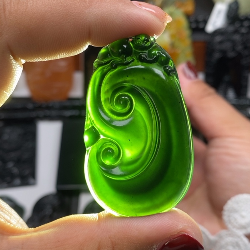 【闪购商品】蛇纹石玉颈饰未镶嵌