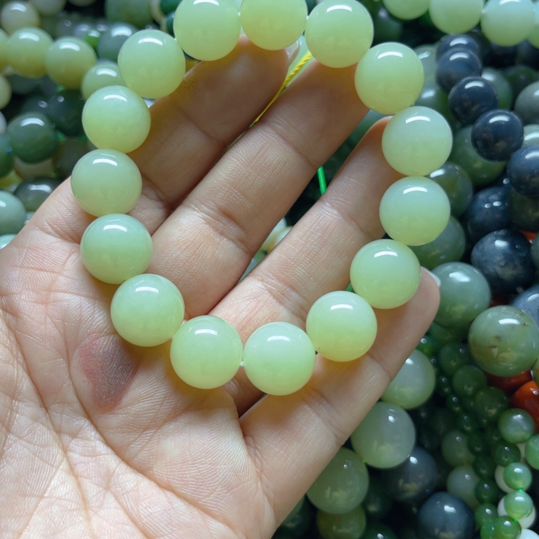 和田玉手链未镶嵌