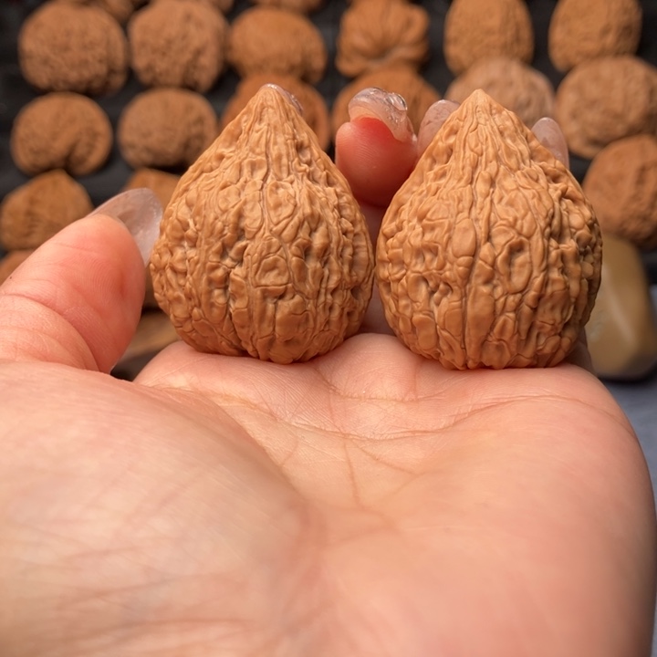 文玩核桃把件坐佛32