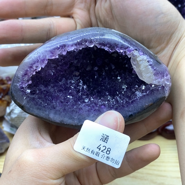 未镶嵌水晶大型摆件（非配饰）