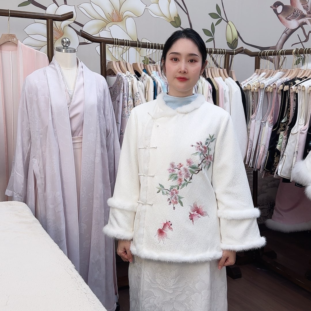 刺绣6苏绣棉服胸围104