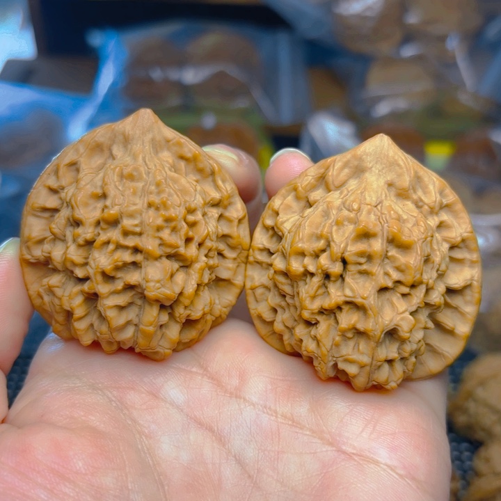 文玩核桃吊坠官帽