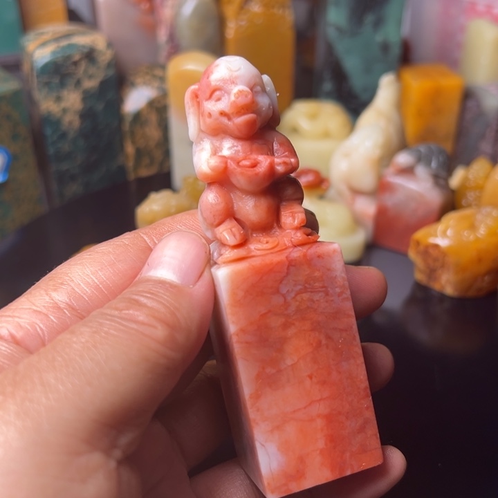 老挝石老挝石钮章