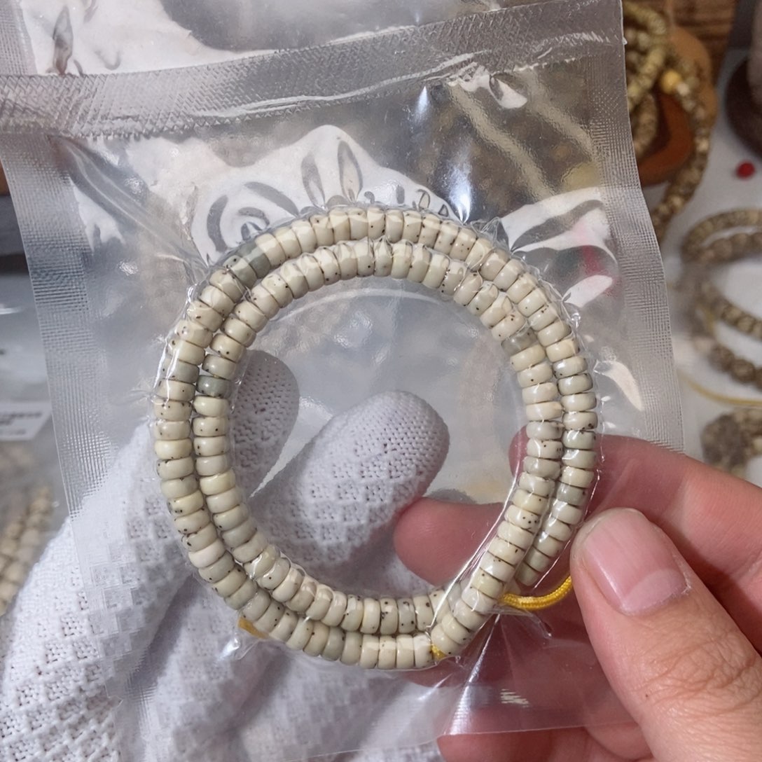星月菩提手串63毕业药片糯冰