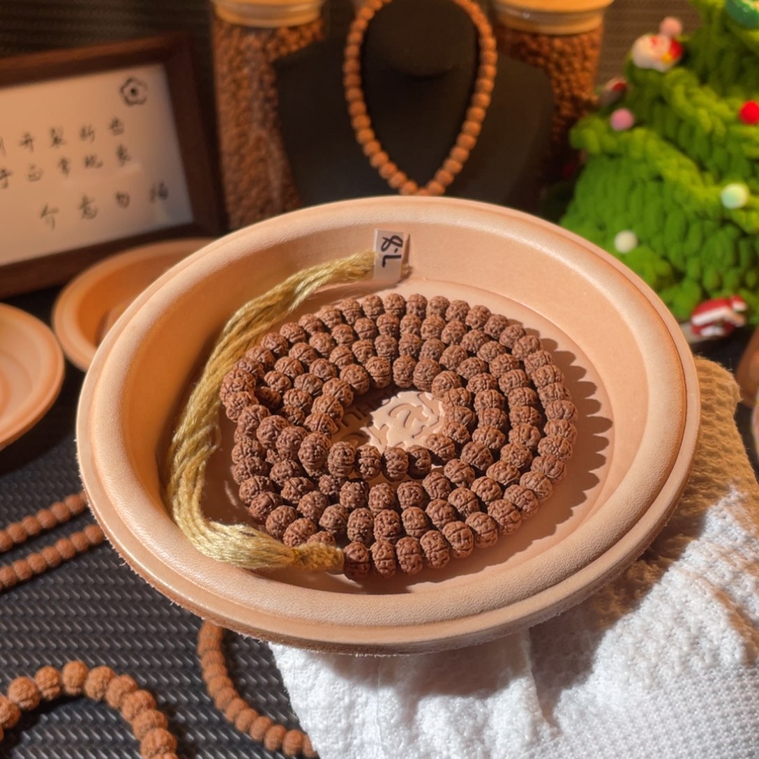 金刚菩提吊坠老树王7.8mm 108