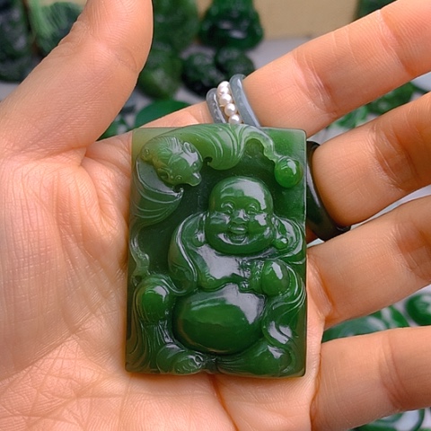 未镶嵌和田玉挂件观*