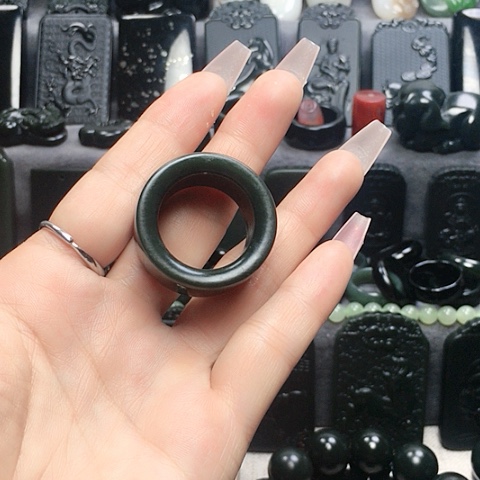 【闪购商品】未镶嵌手链和田玉
