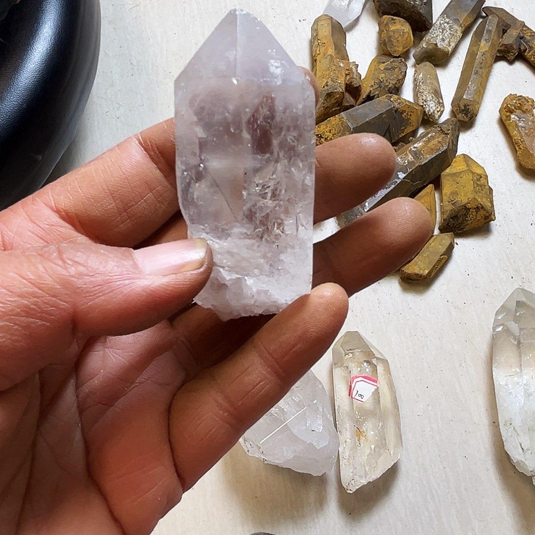 山***旎珠宝半成品未镶嵌水晶