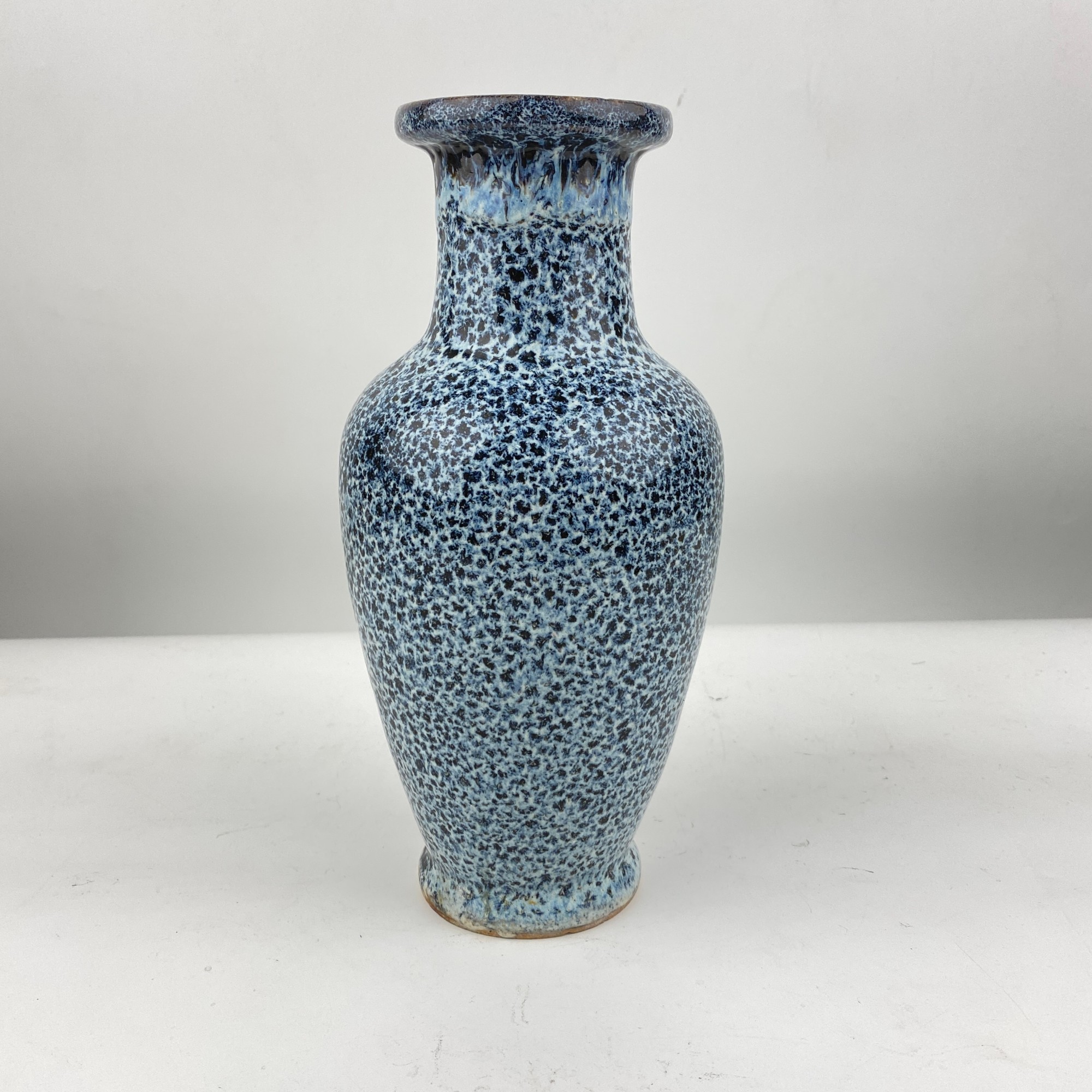 石湾窑窑变釉观音瓶