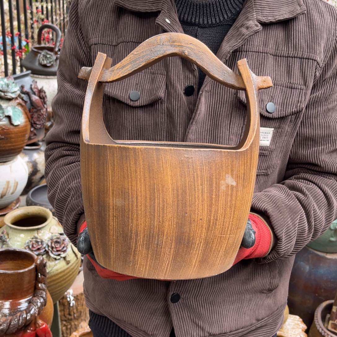 红陶高15口21有孔