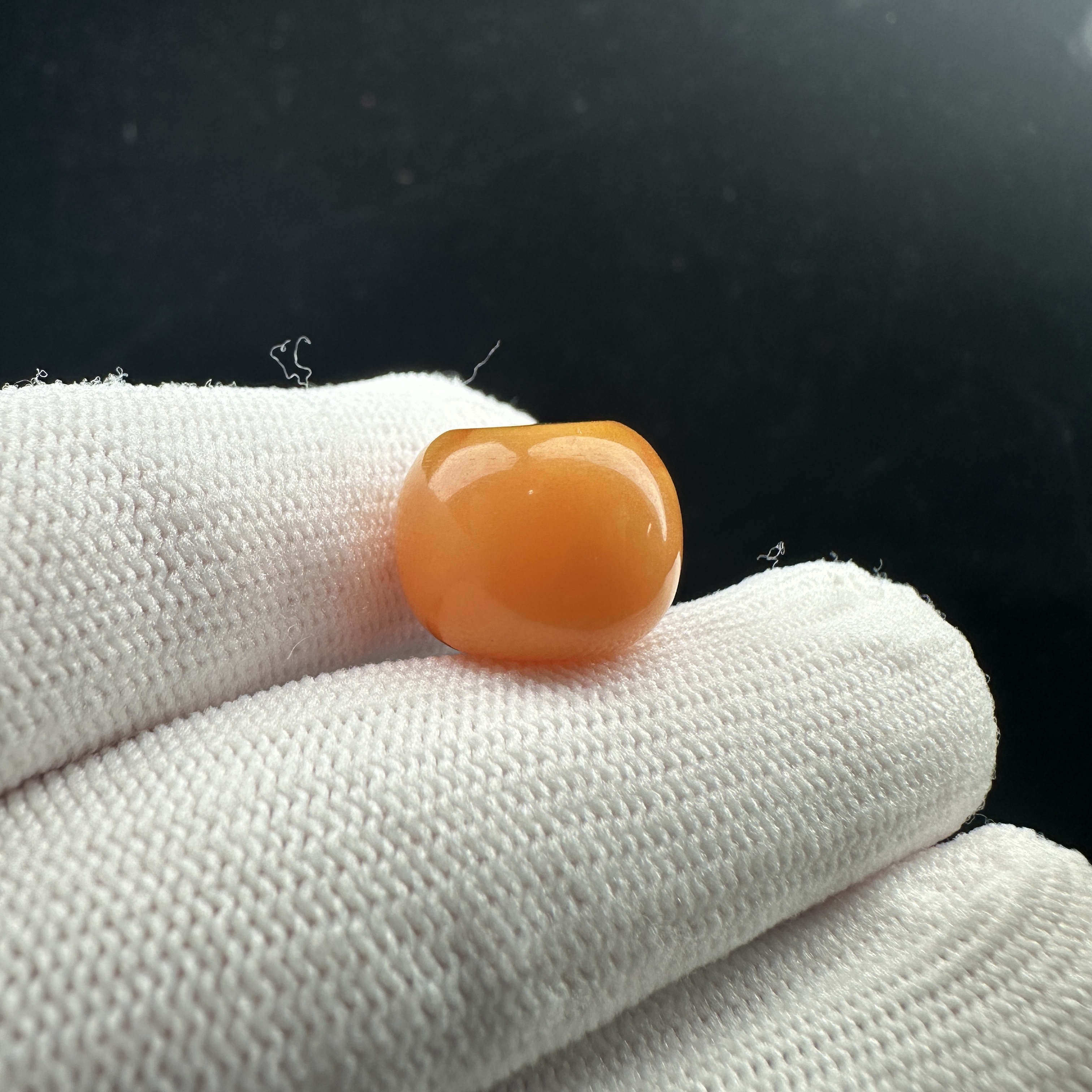 A65-90天然原矿蜜蜡 鸡油红墩子 14.7*11.4mm支持复检