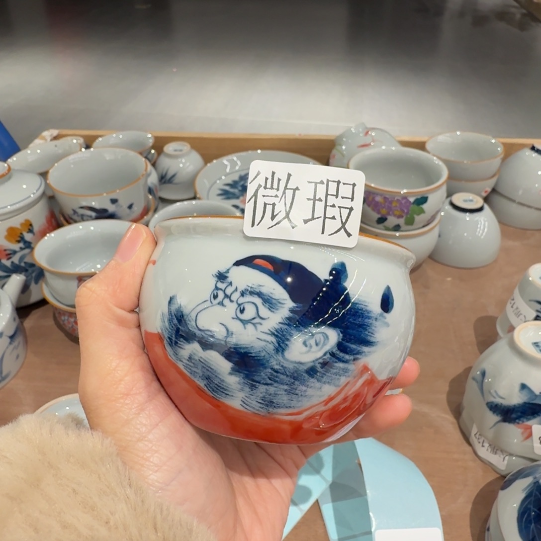 釉下手绘茶具微瑕