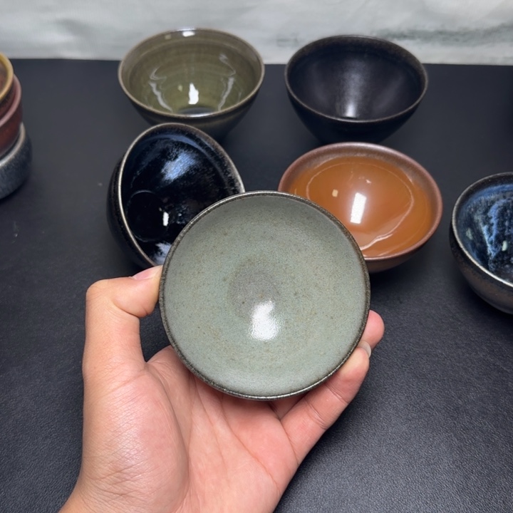 茶盏我在开会没时间