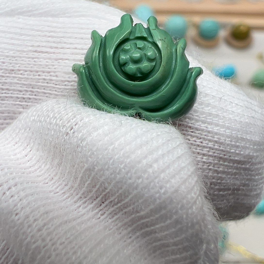 绿松石配饰未镶嵌