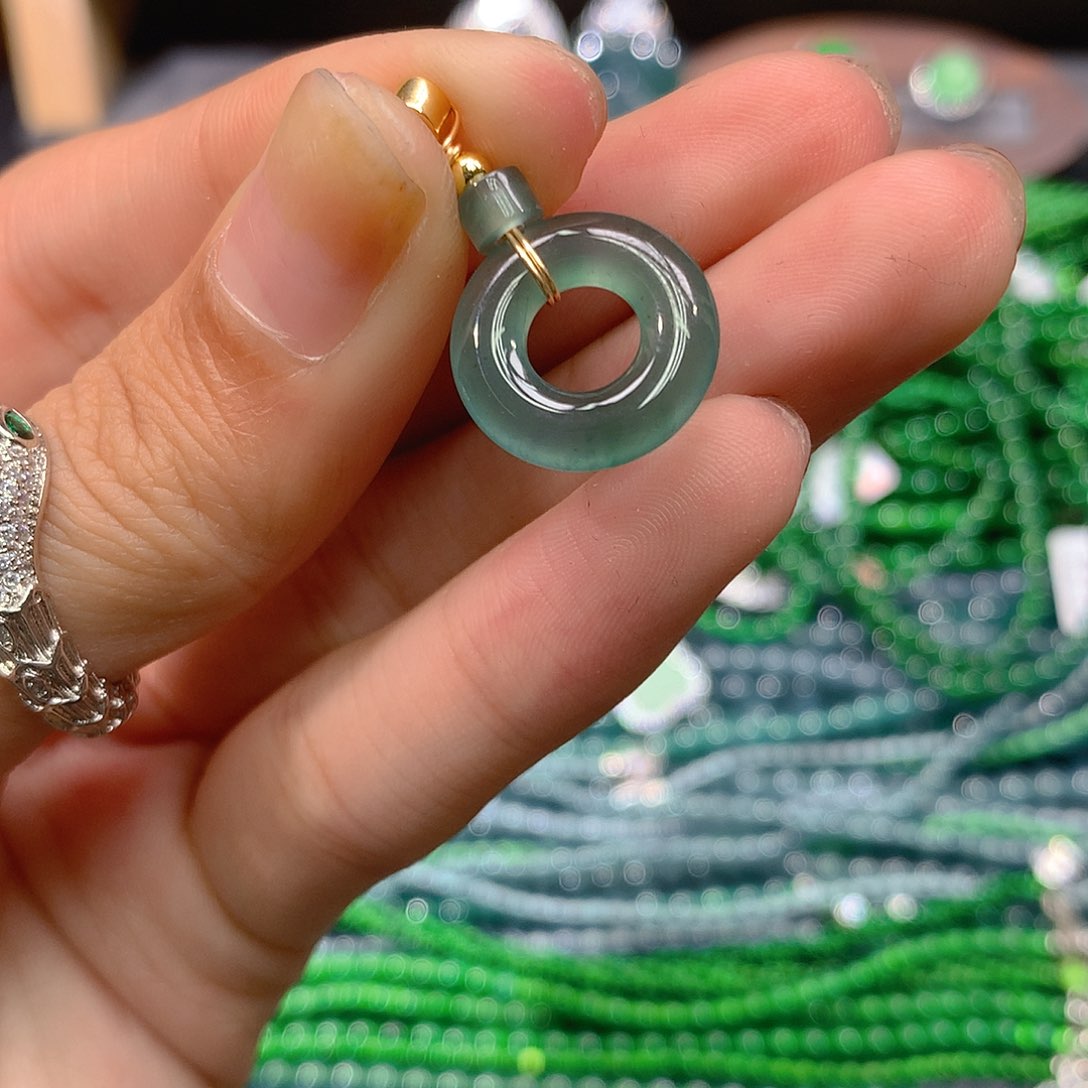 翡翠戒指未镶嵌天然翡翠