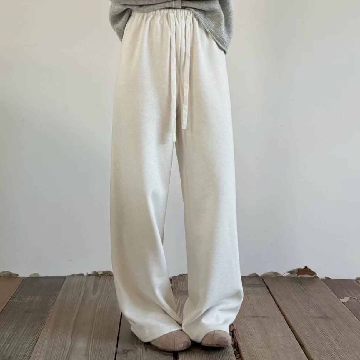 显瘦神裤高腰垂感加绒糯米阔腿裤女小个子直筒显瘦休闲外穿拖地裤