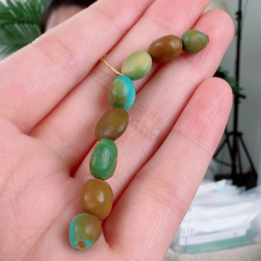 未镶嵌绿松石珠宝奇石