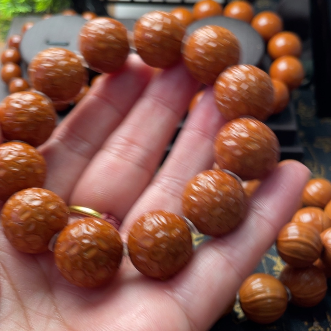 牛***彪橄榄核吊坠橄榄1.8