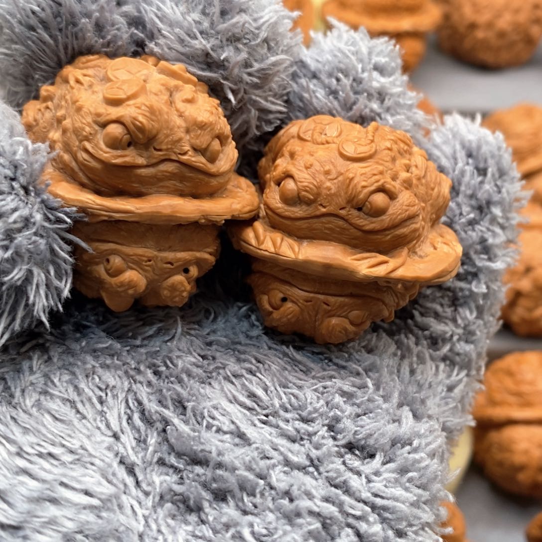 核桃手串/手链金蝉蛤蟆头