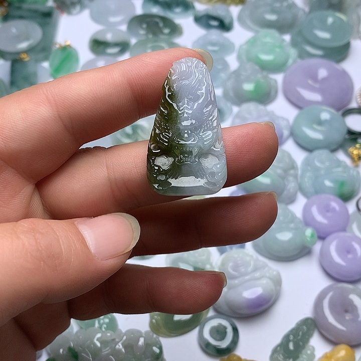 翡翠未镶嵌颈饰天然翡翠