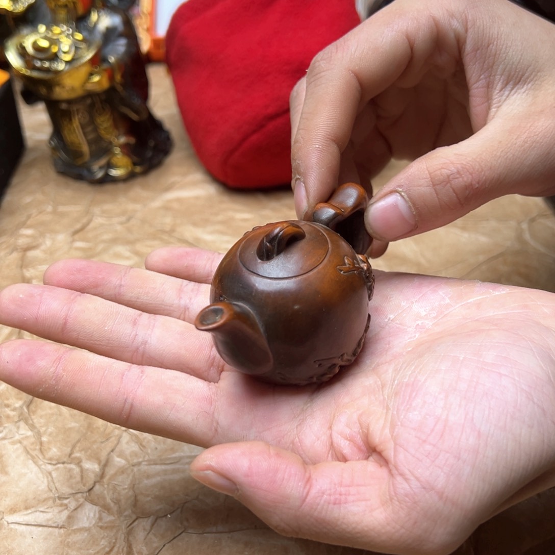 滴血莲花菩提吊坠