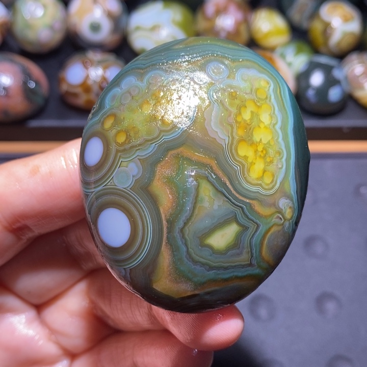 未镶嵌玛瑙/玉髓珠宝半成品178