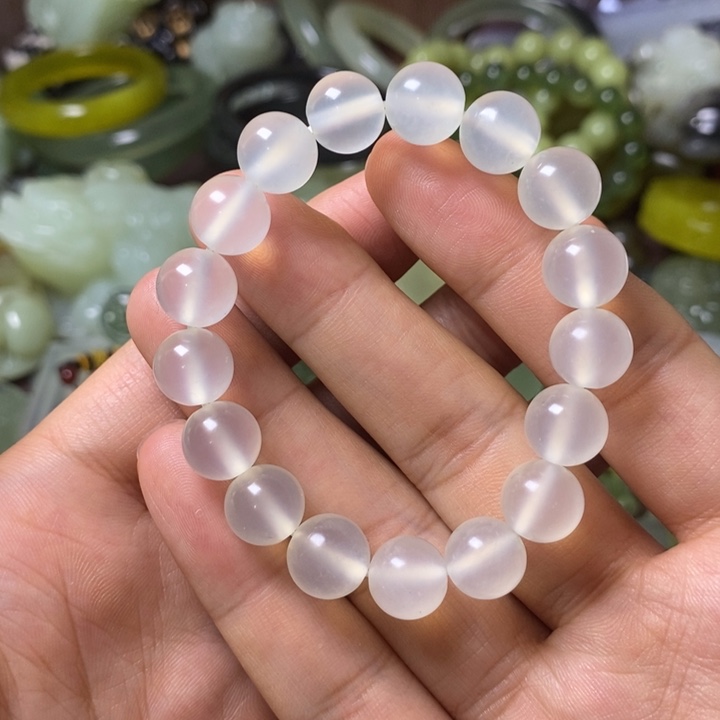 岫玉岫玉颈饰未镶嵌