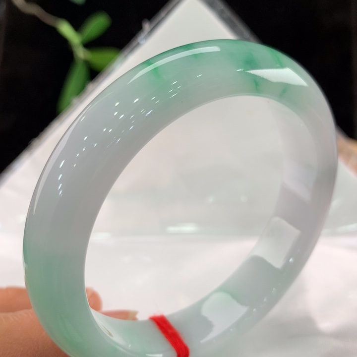 翡翠手镯未镶嵌111-2393