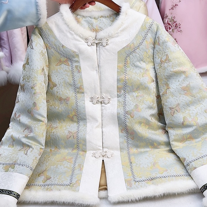 织绣真丝绿色宋锦羽绒服