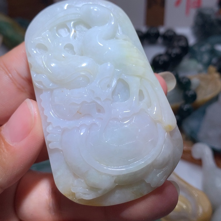 翡翠未镶嵌颈饰保真天然A货翡翠