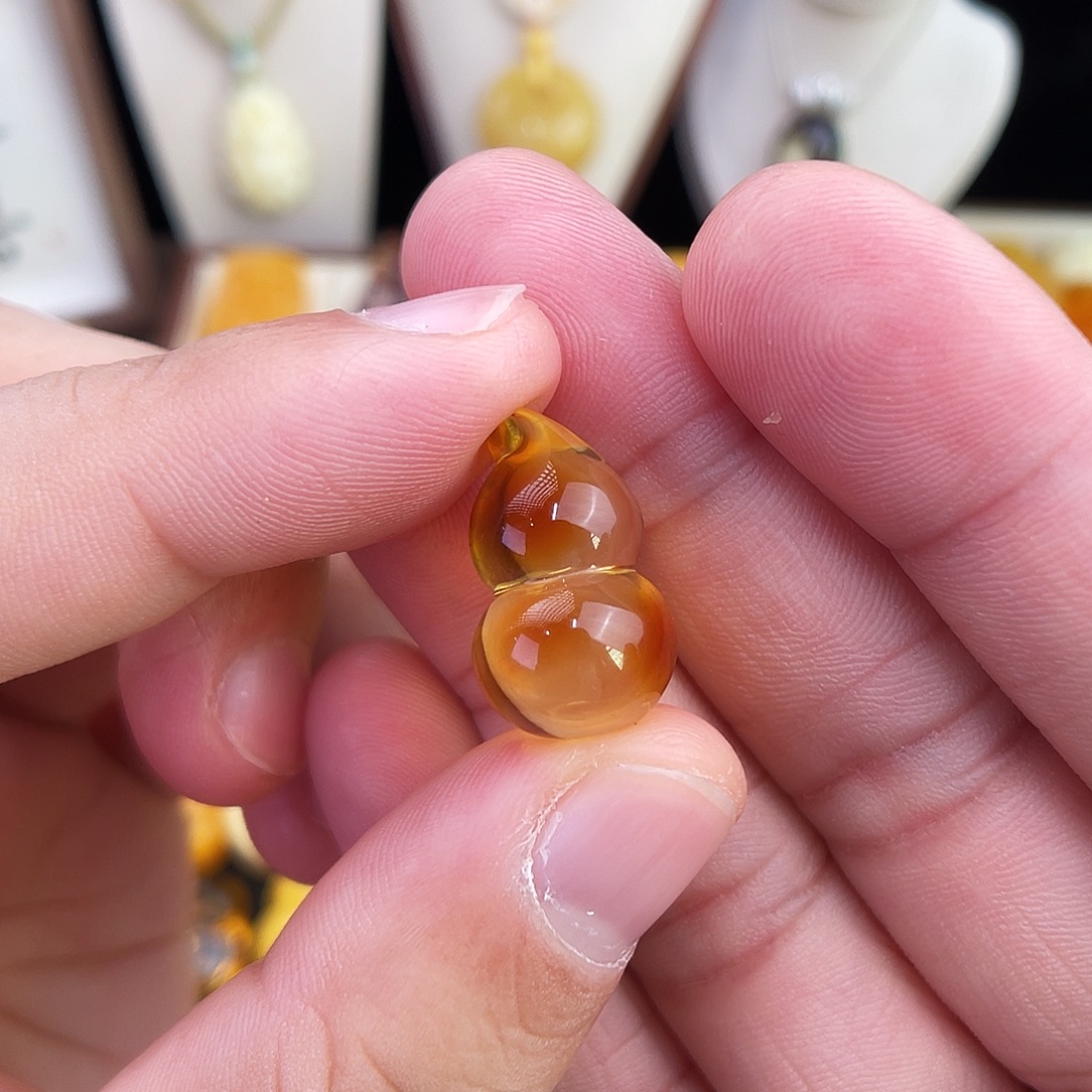 琥珀未镶嵌珠宝奇石我