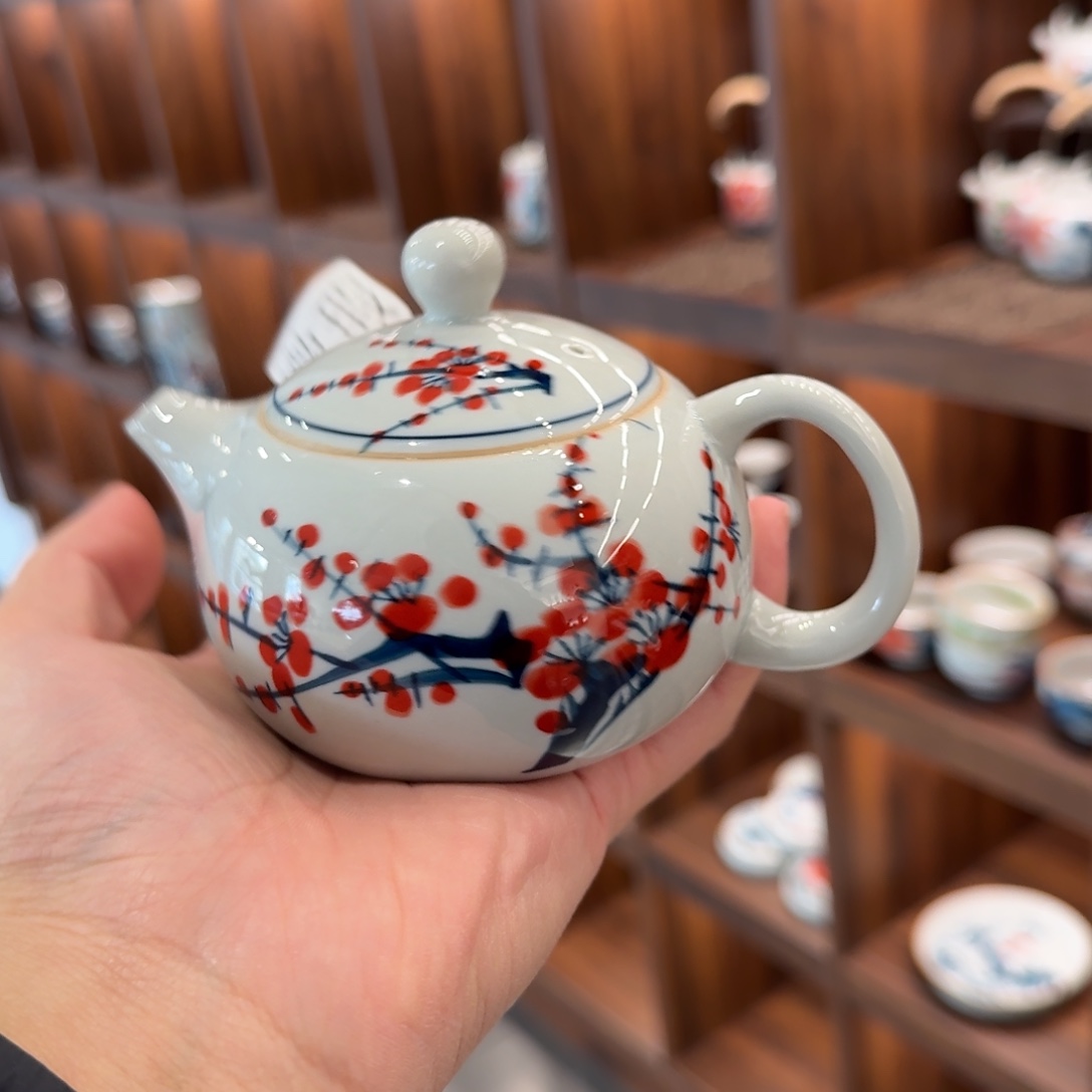 釉下手绘茶具微瑕