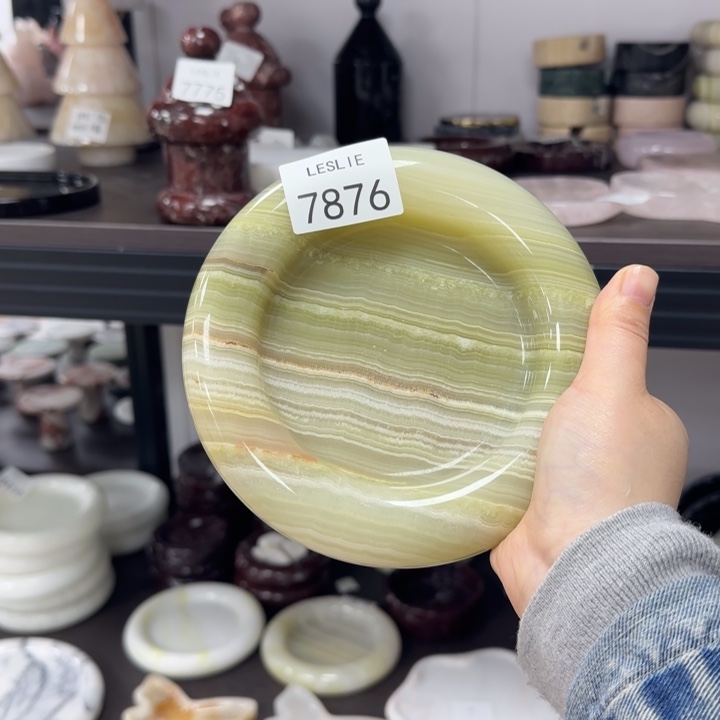 L。7876。。。。。。。。。。。。