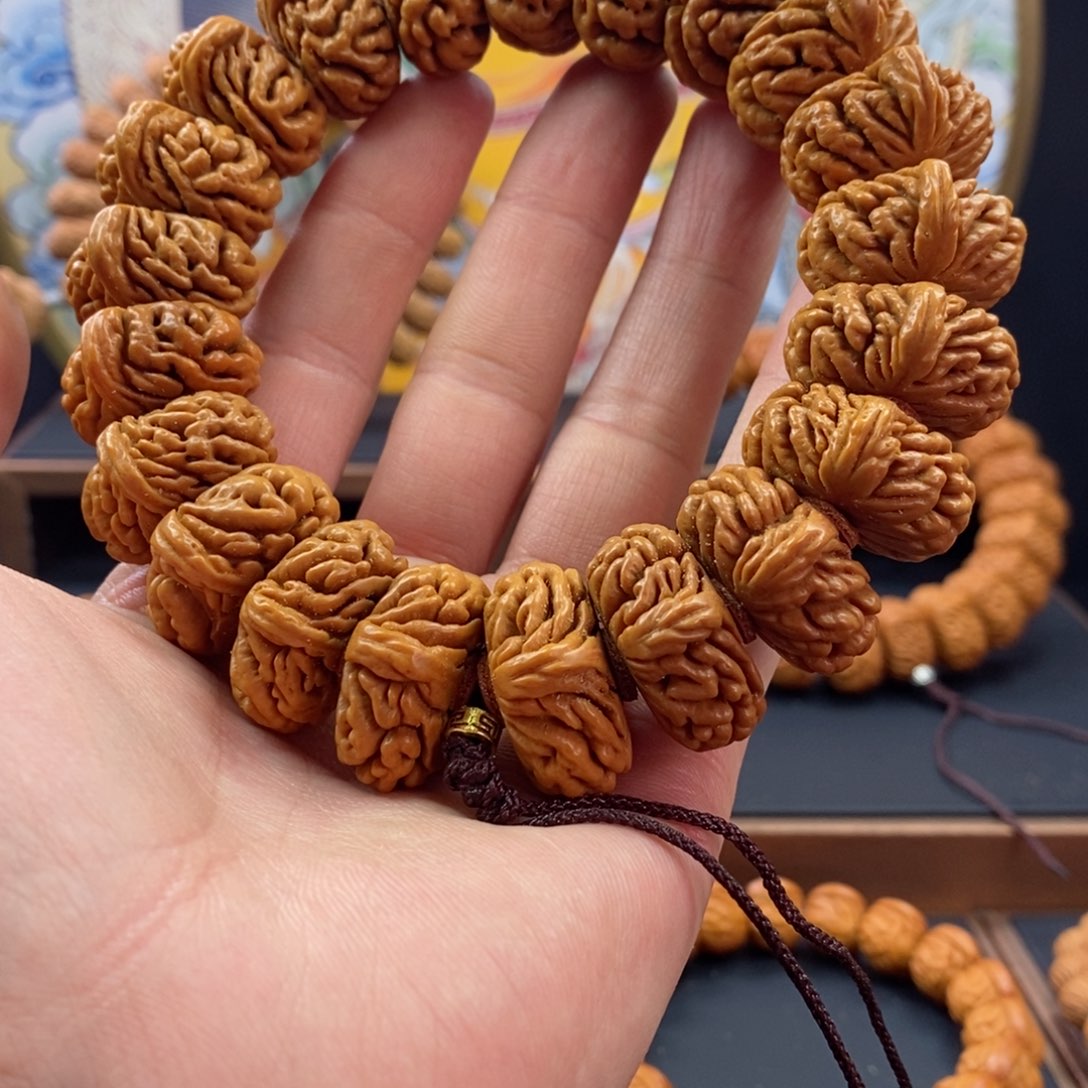 桃核手串25刺龙手持