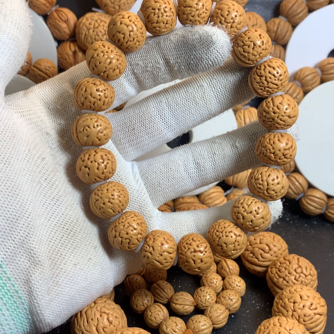 手串桃核15盘锦绣球