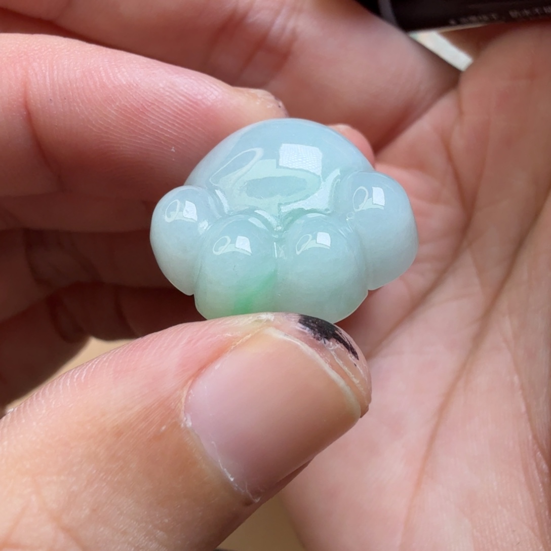 翡翠未镶嵌颈饰61