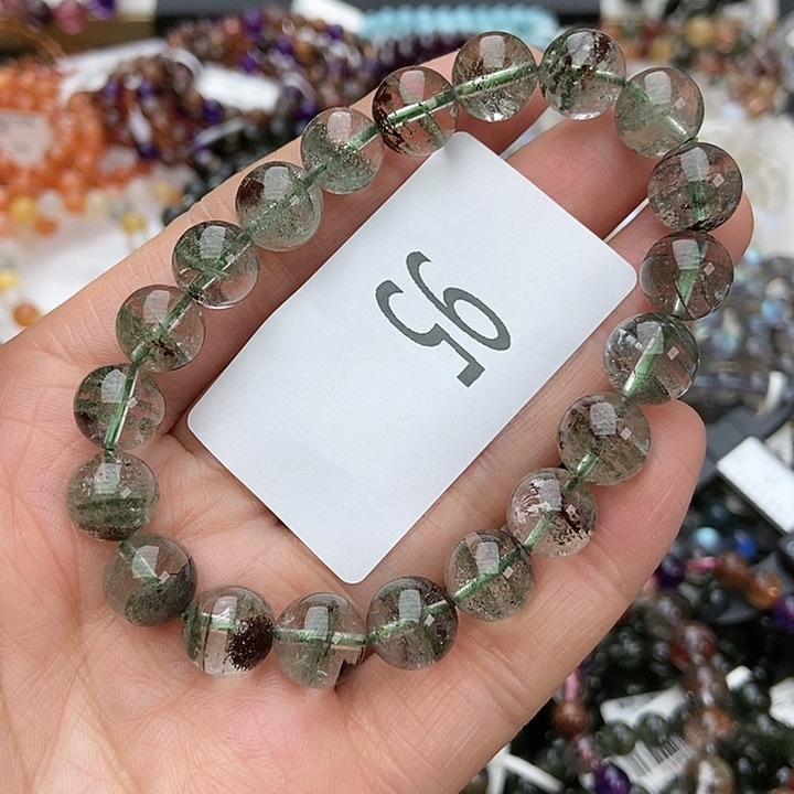 水晶手链未镶嵌哈****哈手串