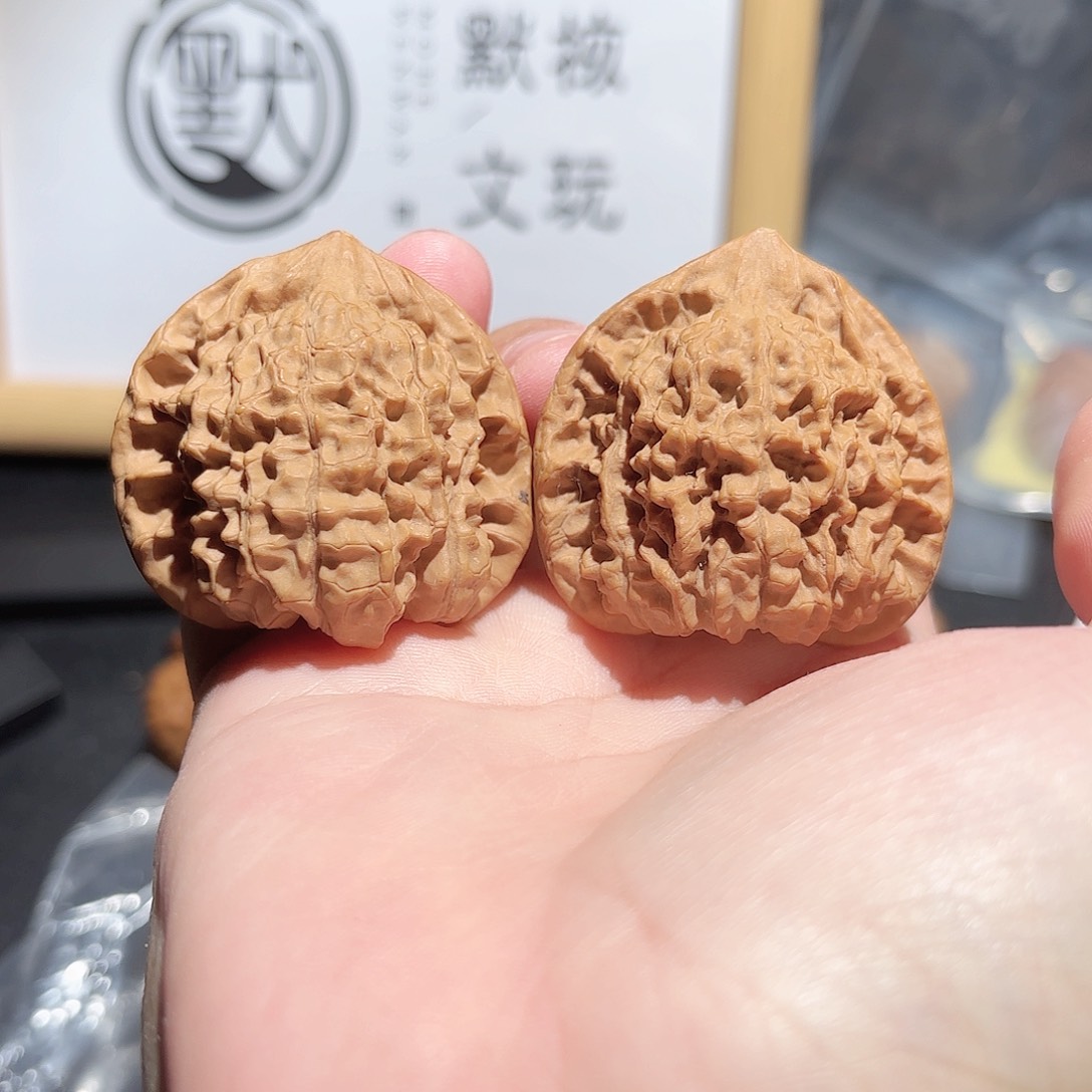 文玩核桃吊坠45全品官帽