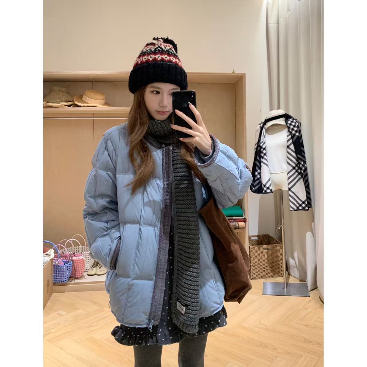 【YS】＇海盐巴斯克＇韩系宽松灯芯绒拼接圆领新国标90羽绒服~X581