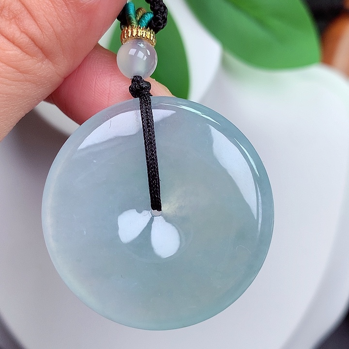 颈饰未镶嵌翡翠平安扣 35.3x6.0mm