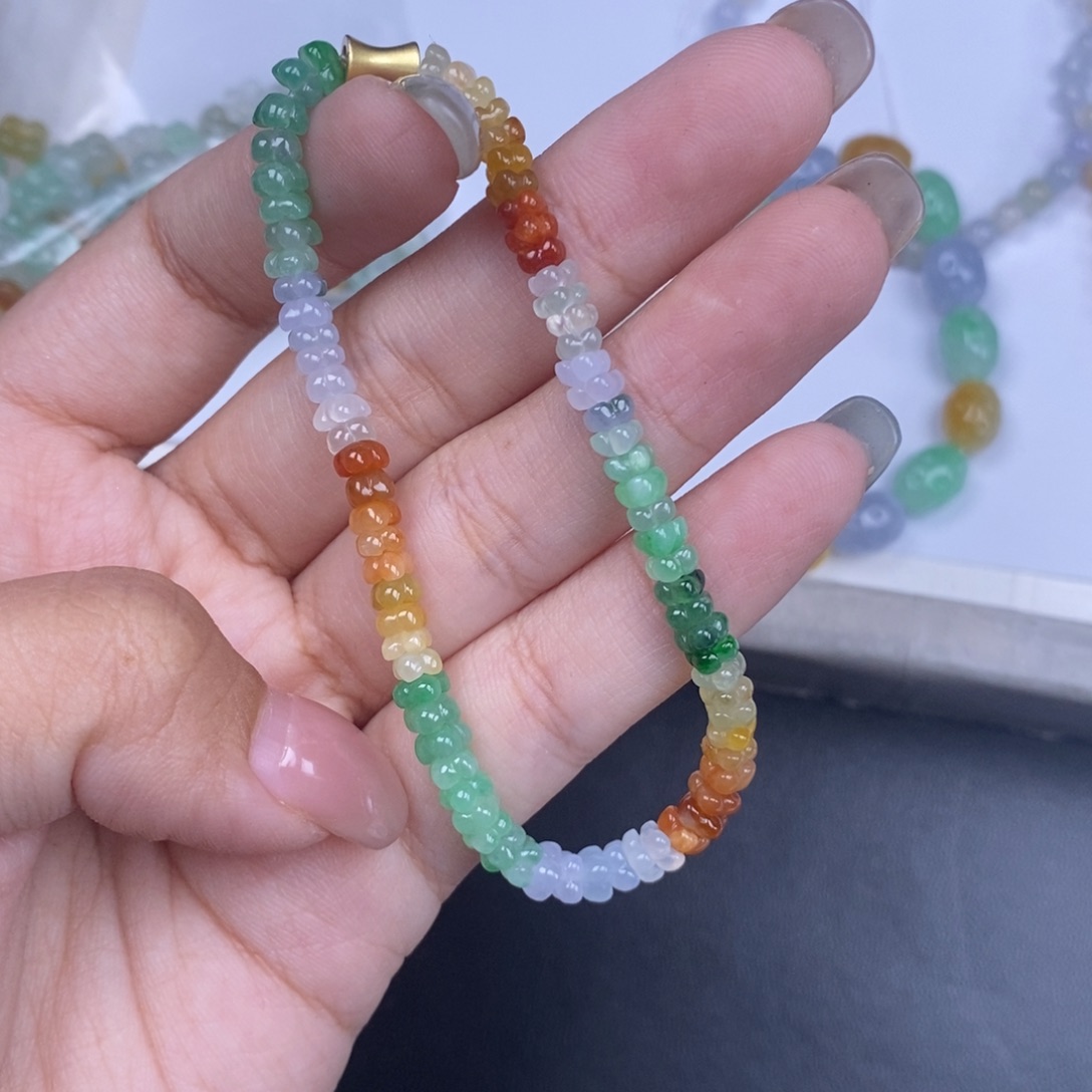 薏***～翡翠未镶嵌颈饰天然翡翠