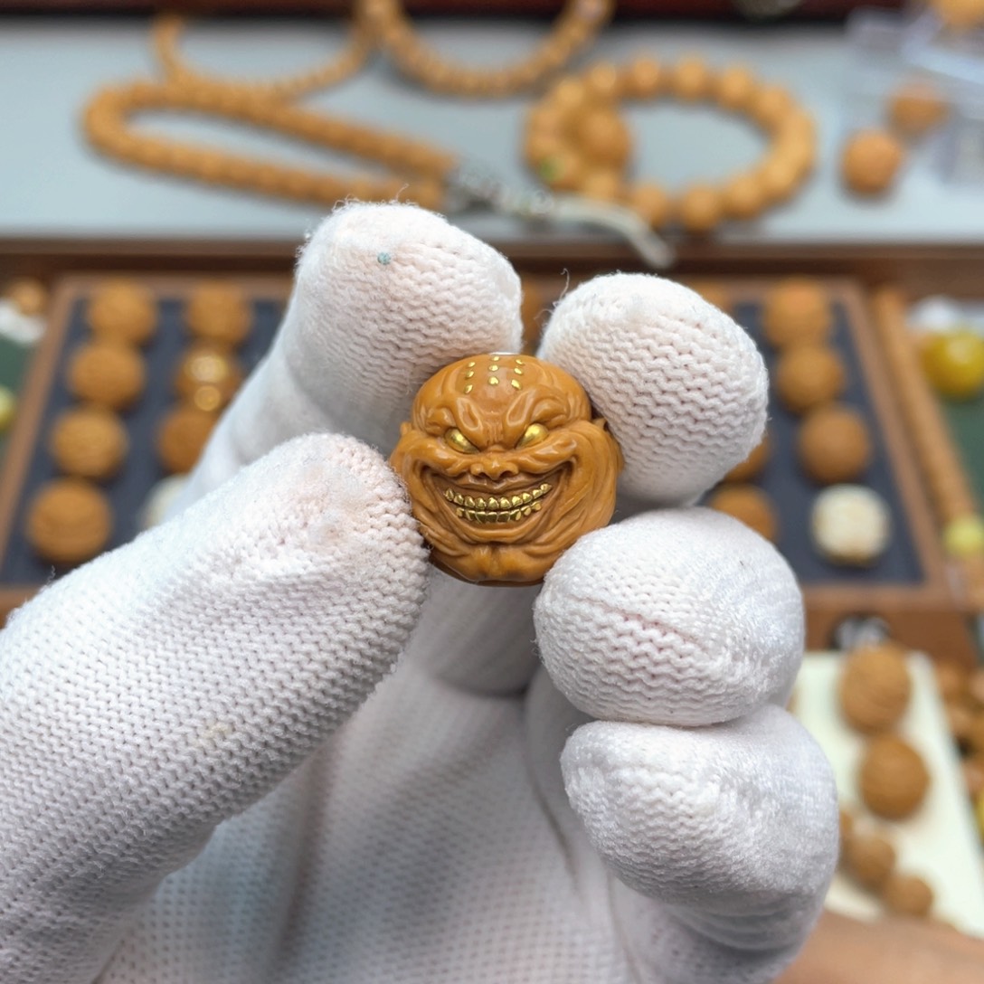 猴头核桃吊坠D****大金牙恶僧