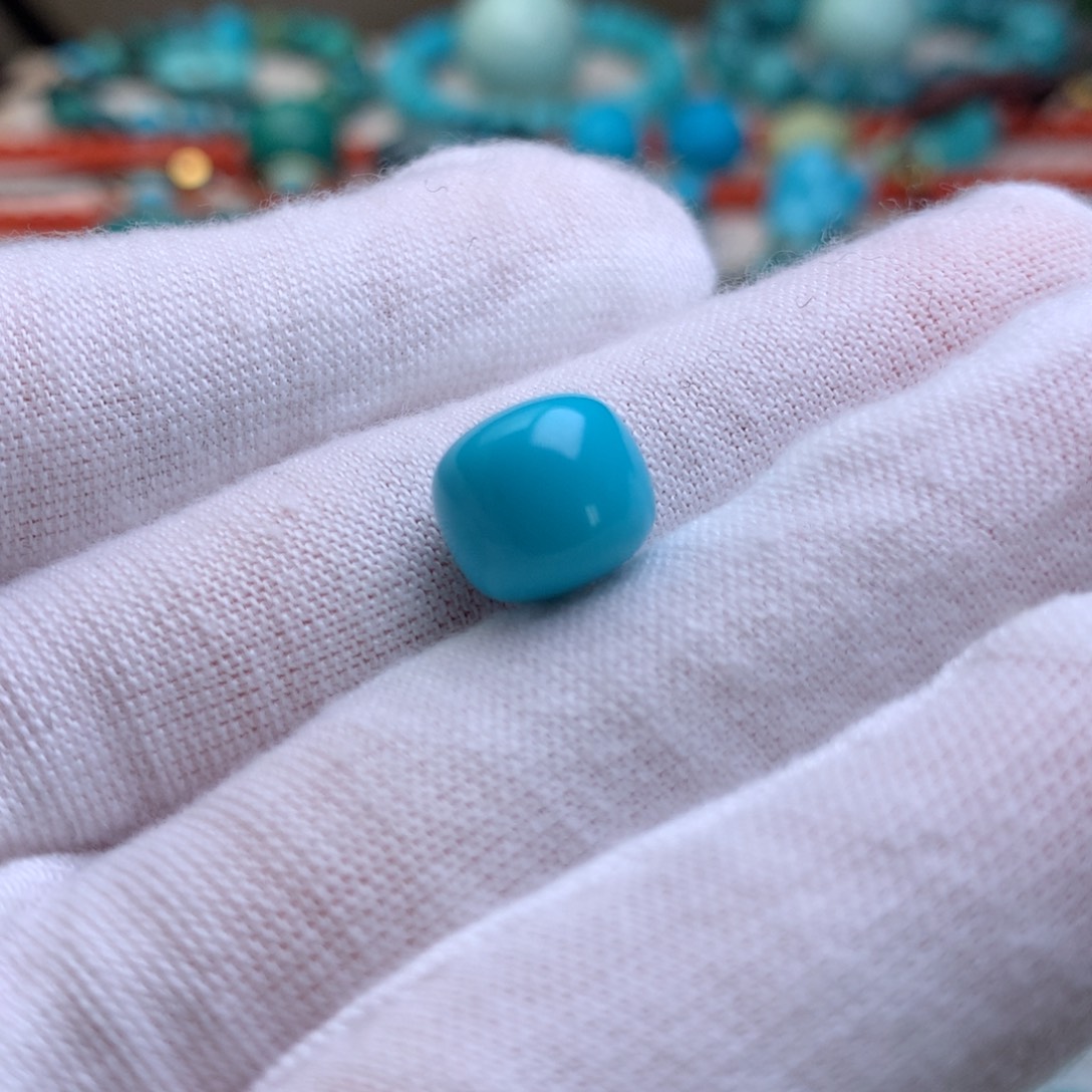 大***姐绿松石未镶嵌珠宝奇石