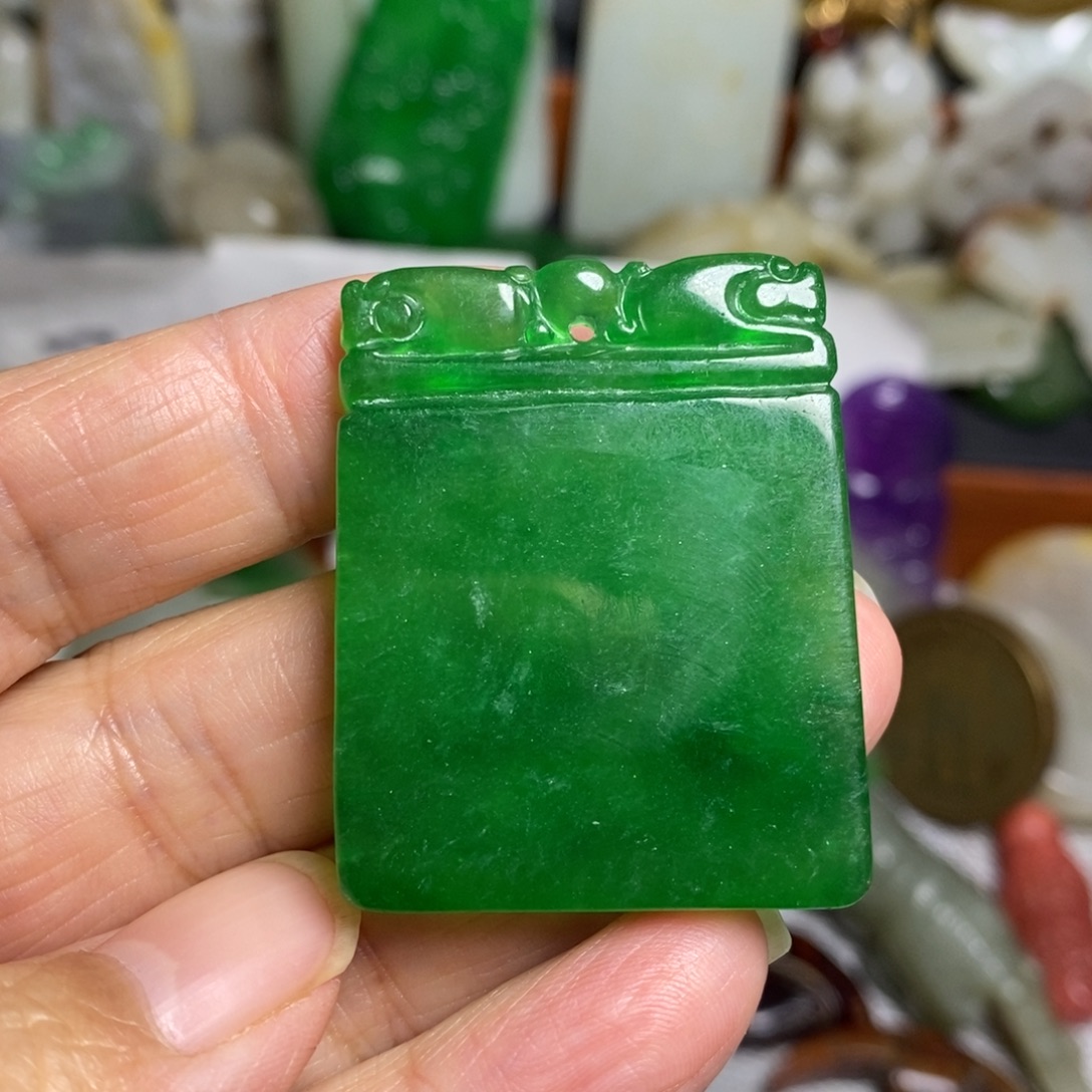和田玉（糖玉）未镶嵌颈饰