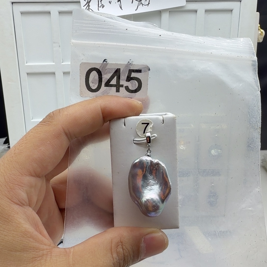 淡水珍珠颈饰合金