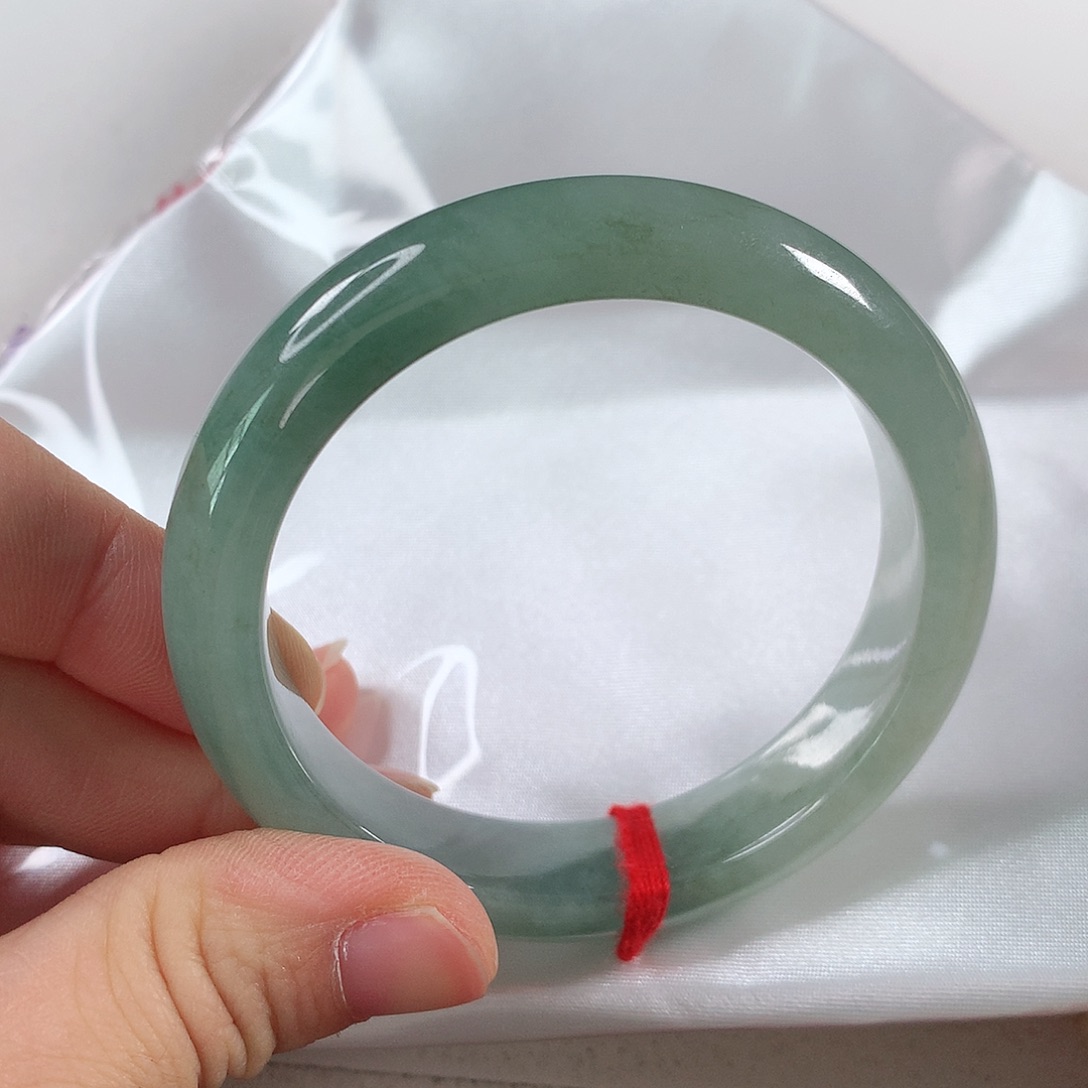 翡翠手镯未镶嵌①⑤③