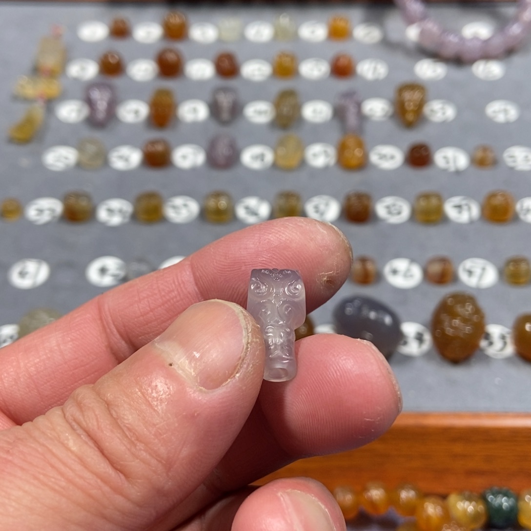 不***光玛瑙/玉髓合金颈饰三通