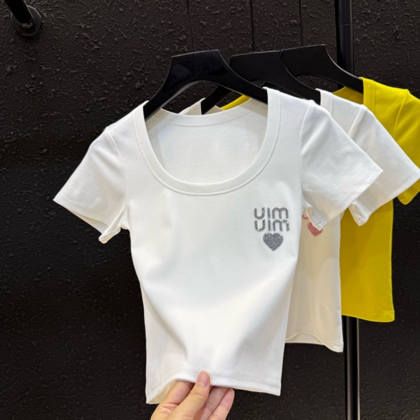 重工粉色字母刺绣t恤女夏季小众设计纯欲U领甜辣妹短款上衣182#