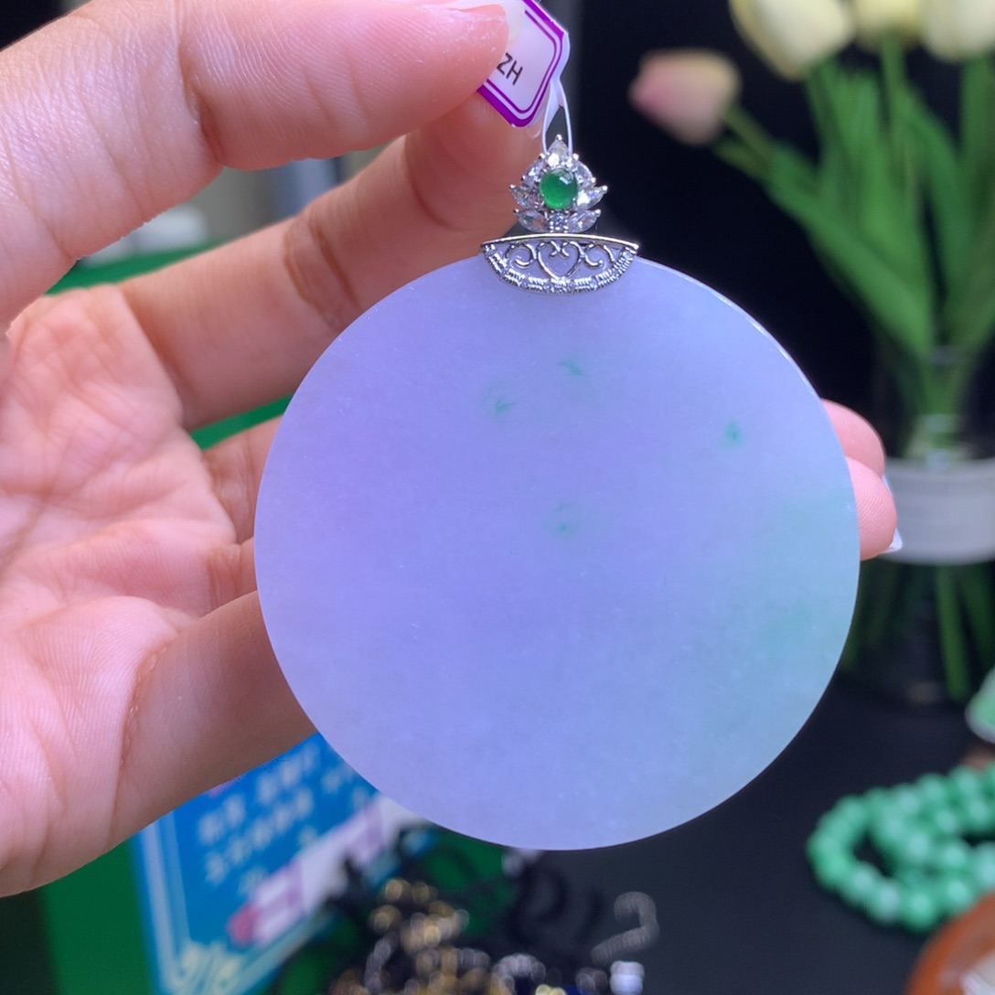 【闪购商品】翡翠颈饰18K金镶嵌翡翠