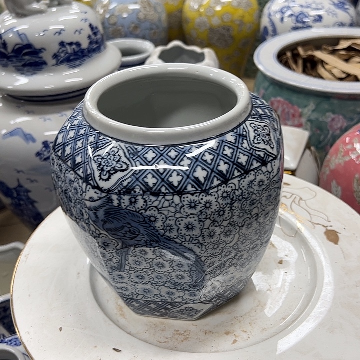 瓷片微瑕。。。。。。。。。。。。